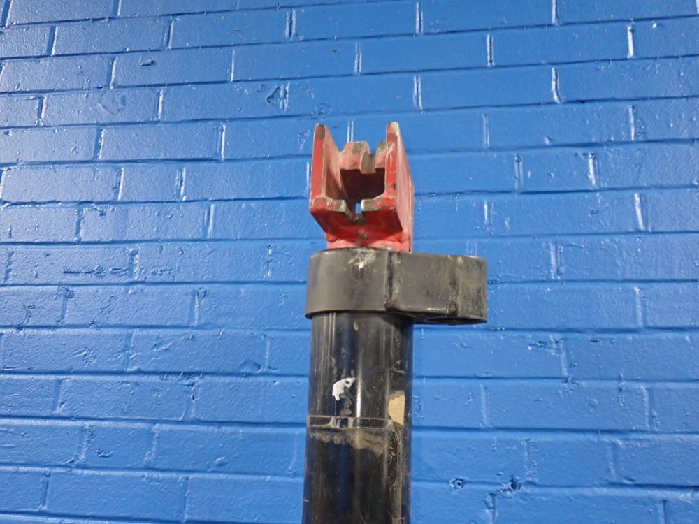 Under-hoist Jack Stand