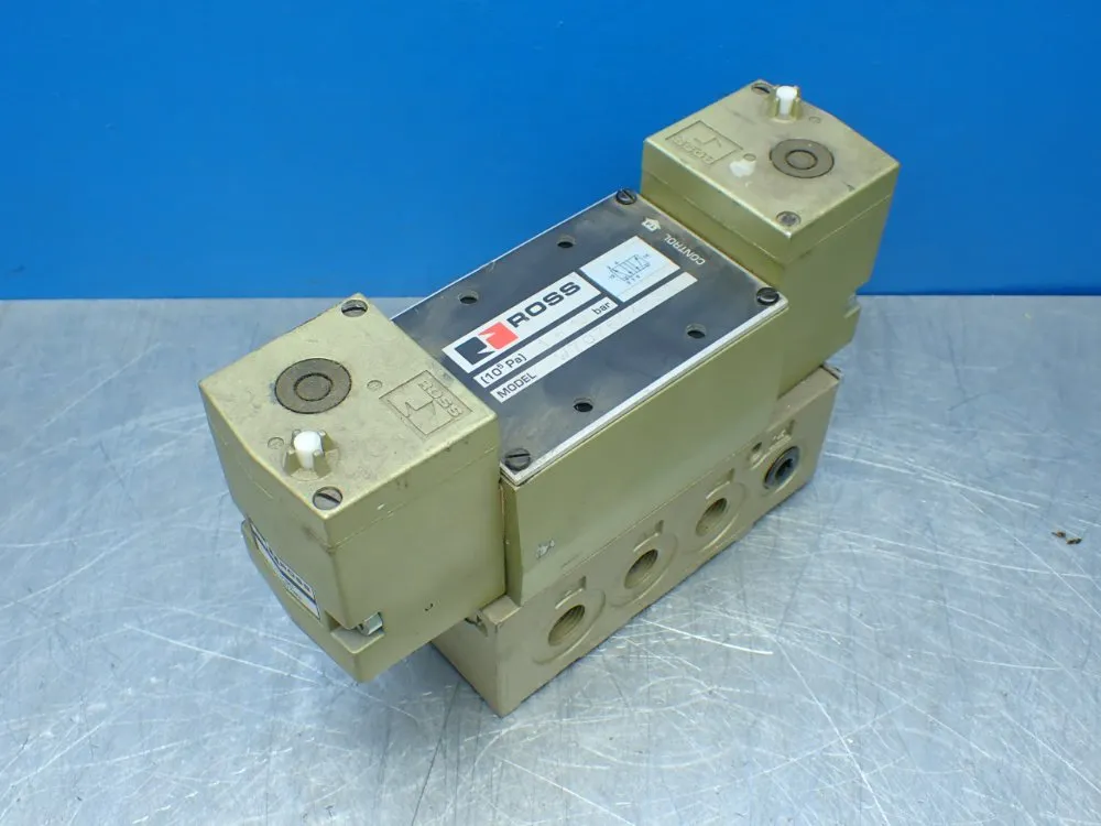 Ross Pneumatic Double Solenoid Valve - W7076d4332