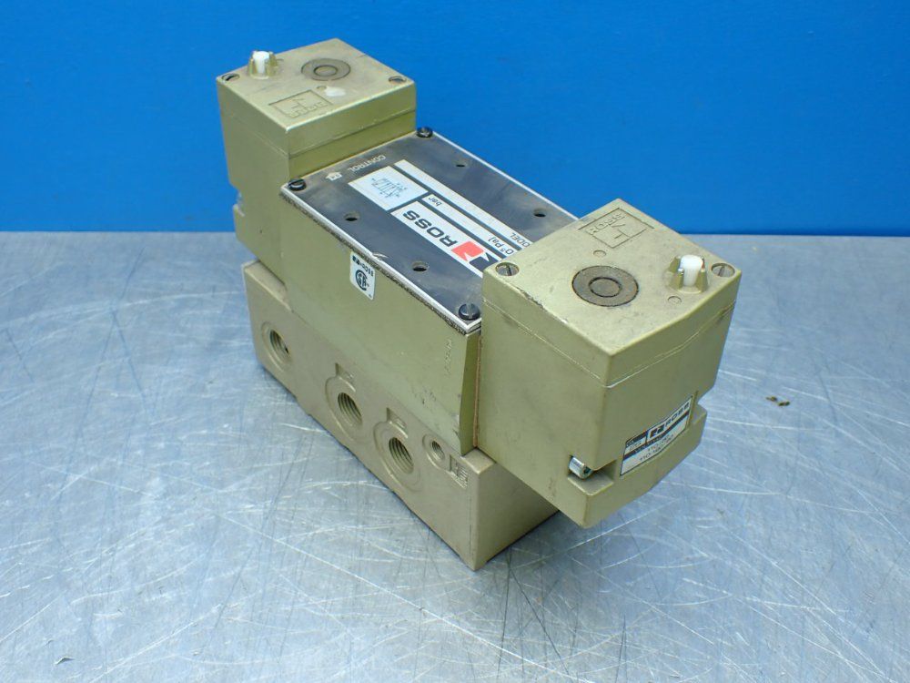 Ross Pneumatic Double Solenoid Valve - W7076d4332