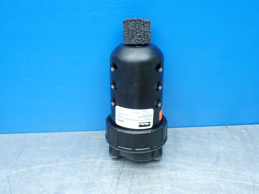 4pcs Assorted Pneumatic Lot. Mac Valves, Apollo, Parker.