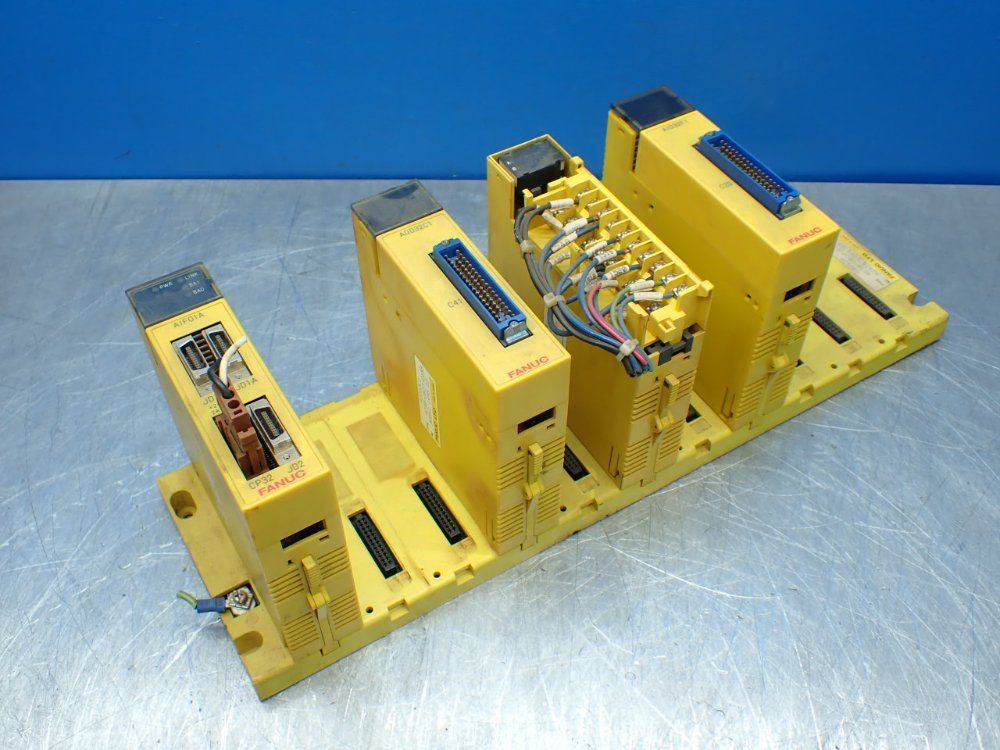 Fanuc Plc Rack With I/o Modules. A03b-0807-c011, A03b-0807-c155 - A03b-0807-c001