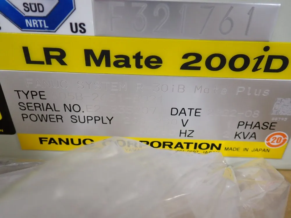 Fanuc Robot Controller - A05b-2651-b021 / R-30ib