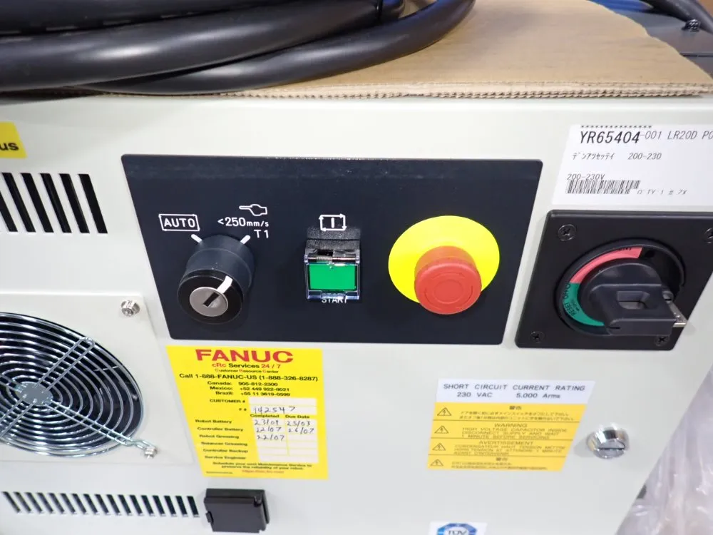 Fanuc Robot Controller - A05b-2651-b021 / R-30ib