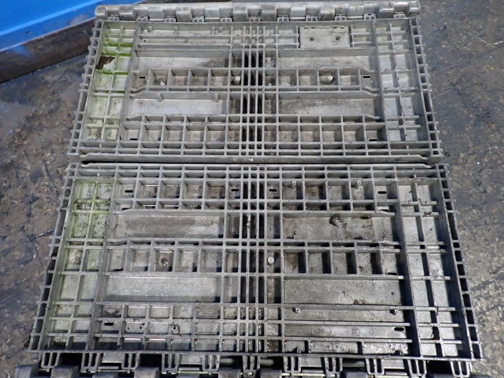 Buckhorn 43" X 41" X 28" Collapsible Bulk Container