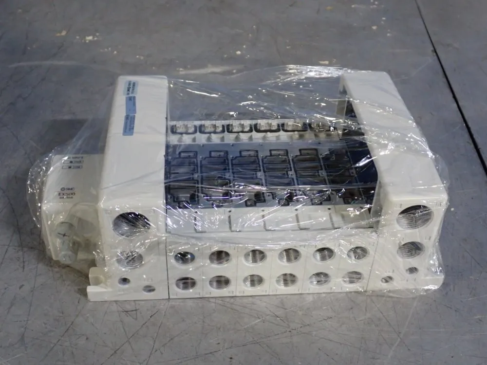 Smc Pnuematic Manifold - Vv5qc41-0603sda