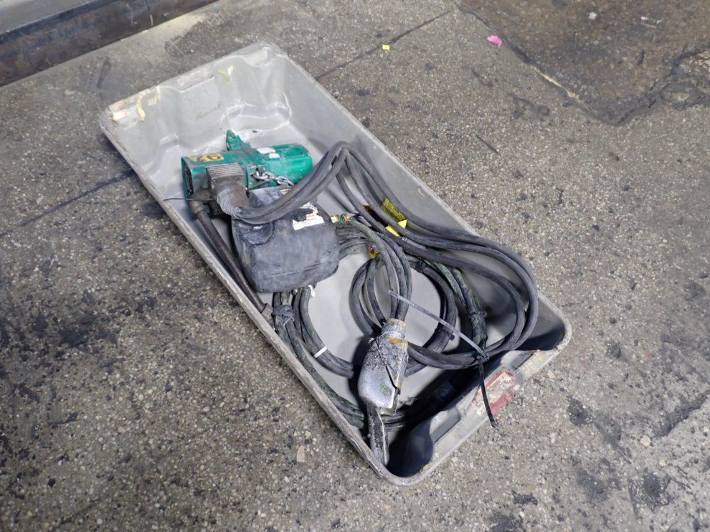 Neuhaus 1/2 Ton Chain Hoist - Mini 500