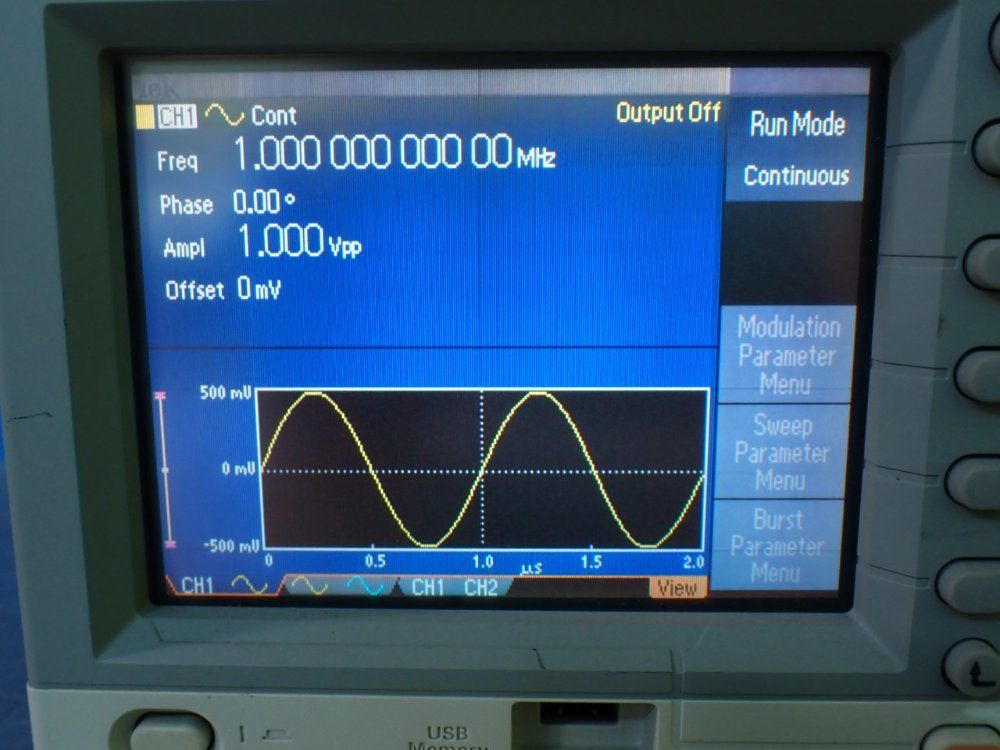 Tektronix Dual Channel Arbitrary / Function - Afg3102