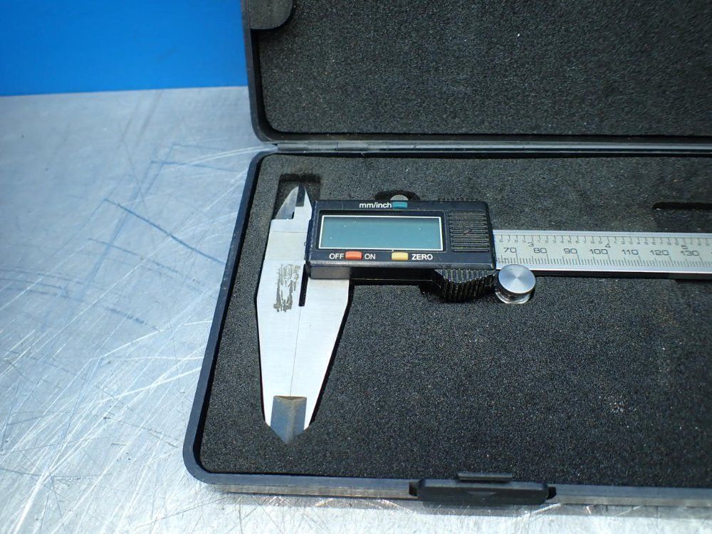 0-300mm Digital Caliper W/case
