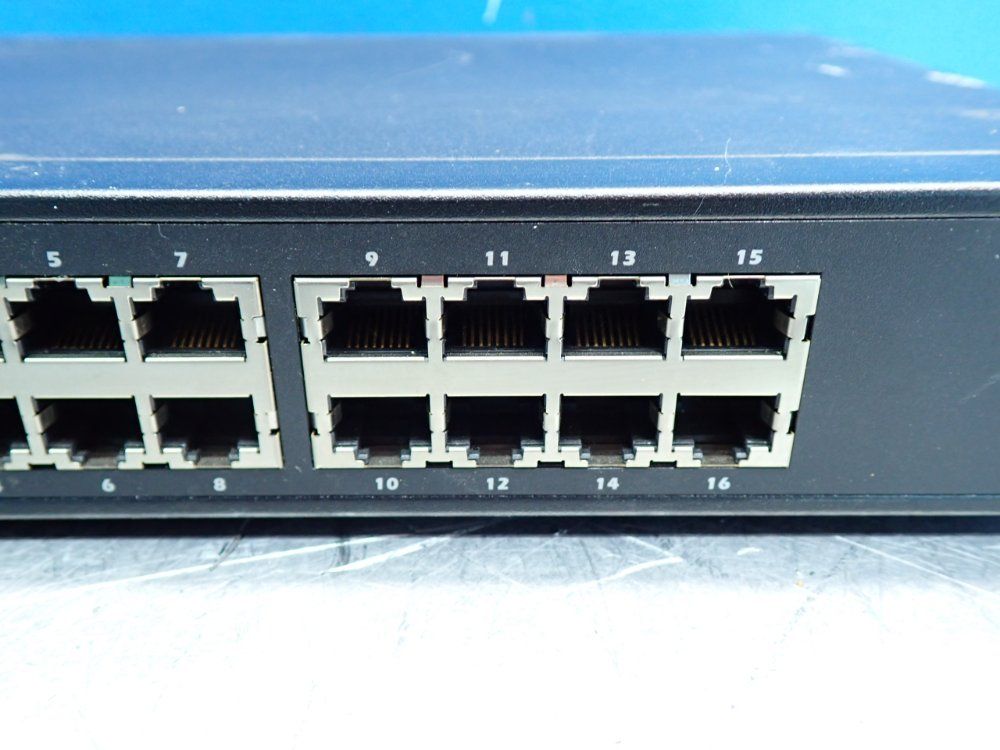 Dell Powerconnect 2216 Ethernet Network Switch - 2216