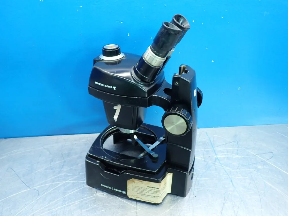 Bausch & Lomb 0.7x-3x Stereozoom 4 Microscope - 0.7x-3x