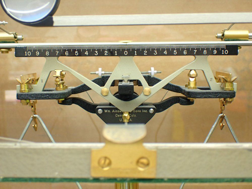 Ainsworth & Sons Vintage Apothecary Balance Scale