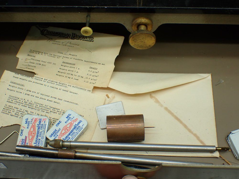Ainsworth & Sons Vintage Apothecary Balance Scale
