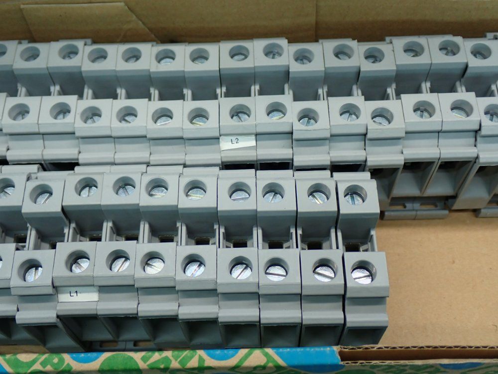 Phoenix Contact 12.2mm Ut-series Modular Terminal Block, 43pcs - 3044199