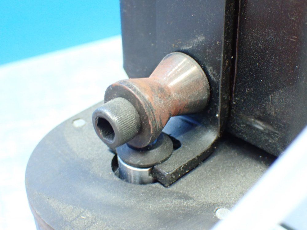 Paladin Tools Pneumatic Cutter/crimper Tool.