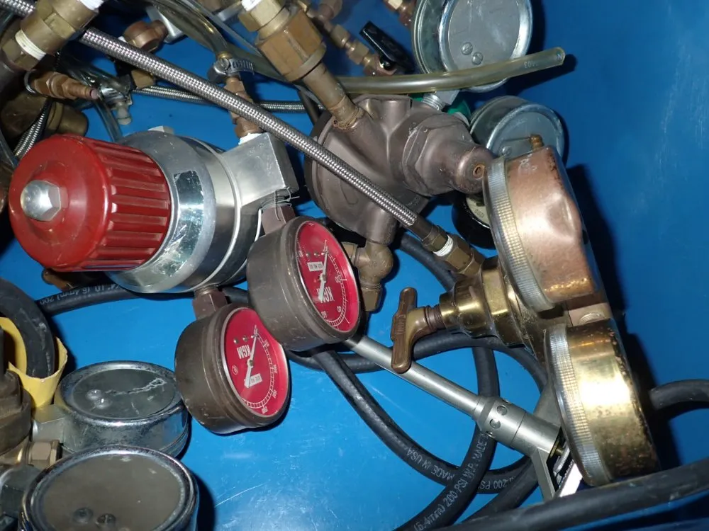 Pressure Gauges
