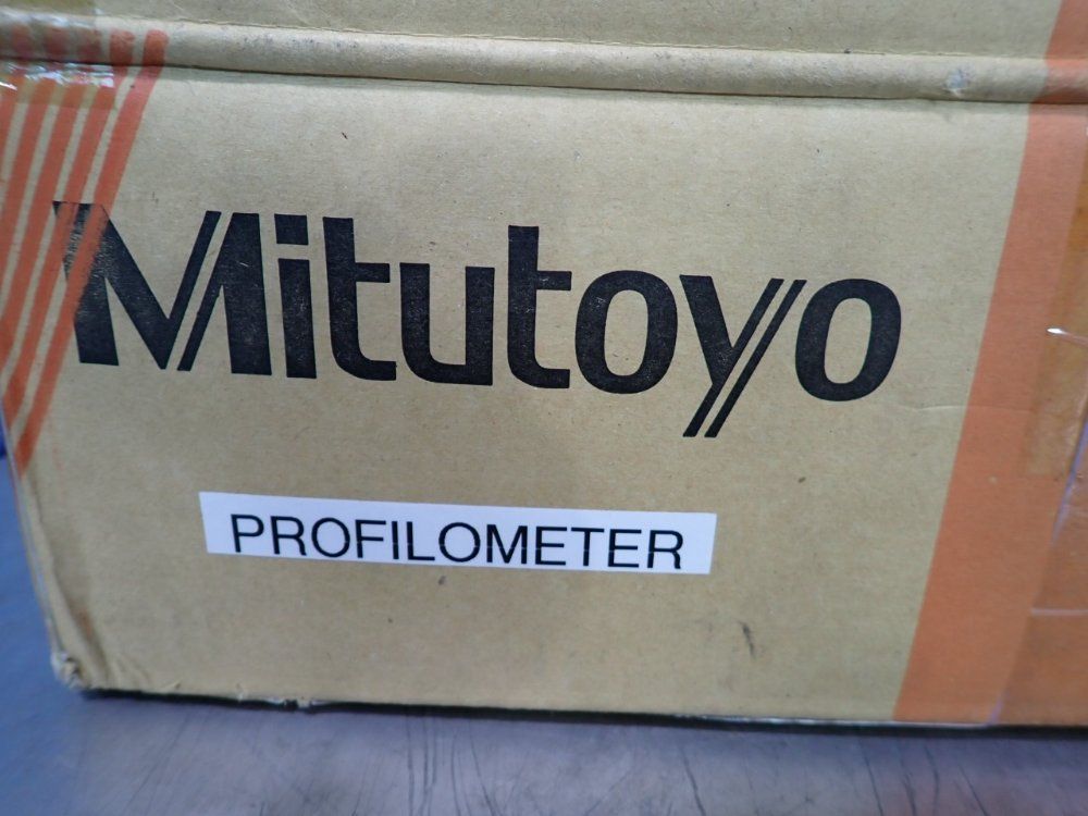 Mituyomo Profilometer - 178-923-2a