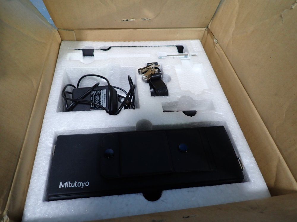 Mituyomo Profilometer - 178-923-2a