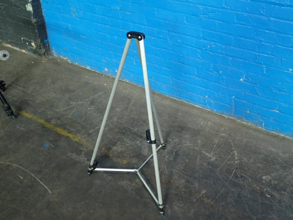 Quartet Tripod Stand