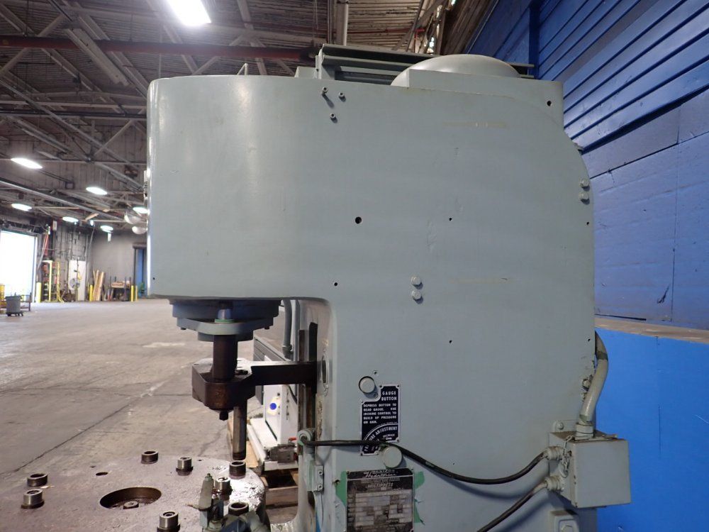 Denison 8 Ton Hydraulic Press - S087mc26955d267d276a72a46ls205