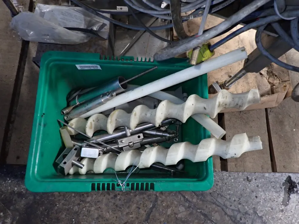 Cozzoli Machine Company 3 1/2" X 77" Filler