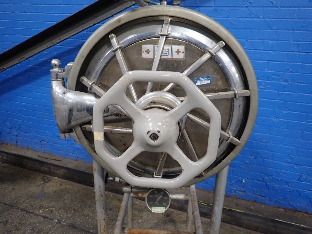 American Sterilizer Company 17" X 17" X 24" Vacuum Pressure Vessel