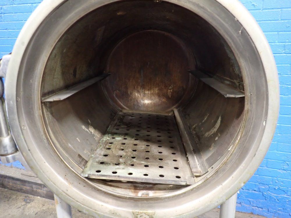 American Sterilizer Company 17" X 17" X 24" Vacuum Pressure Vessel