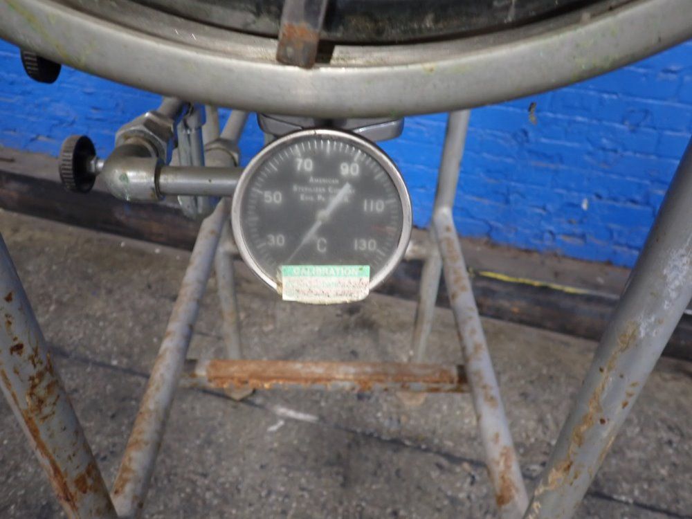 American Sterilizer Company 17" X 17" X 24" Vacuum Pressure Vessel