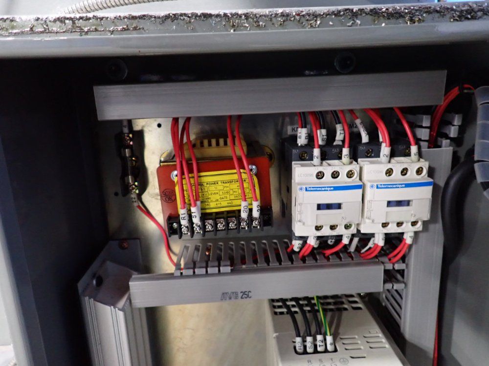 Sharp Industries 50" X 9" Vertical Mill - Lmv-50/dvs