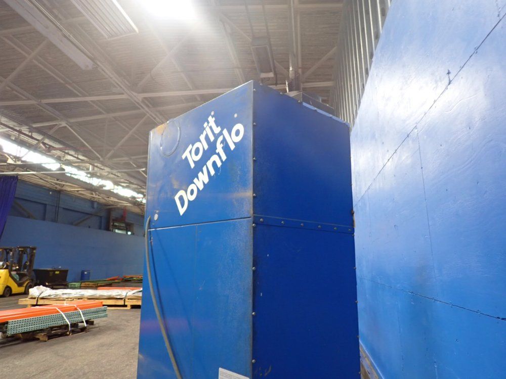 Donaldson Company, Inc. Industrial Cartridge Dust Collector - Sdf6