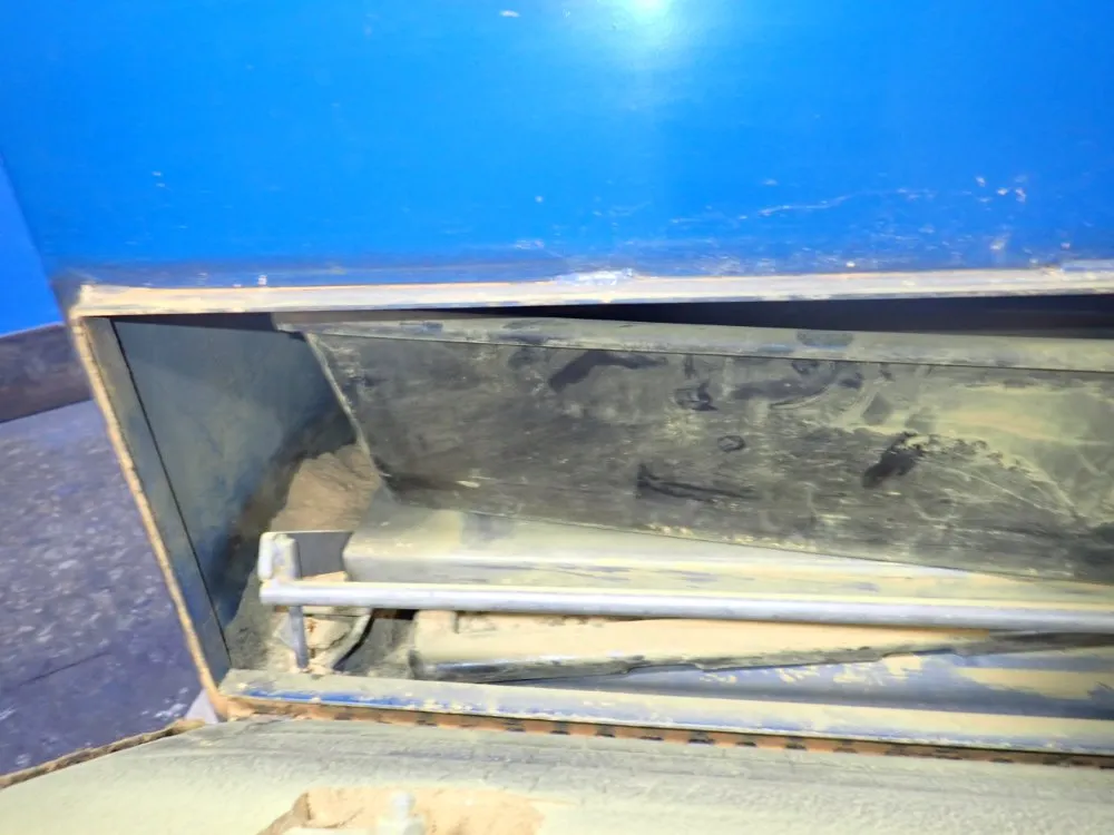 Donaldson Company, Inc. Industrial Cartridge Dust Collector - Sdf6