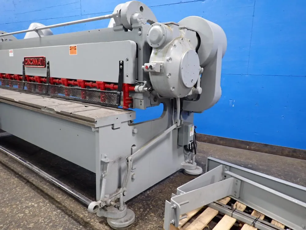 Cincinnati 125" Opening Shear - 1410