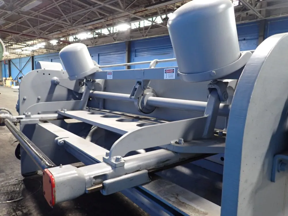 Cincinnati 125" Opening Shear - 1410