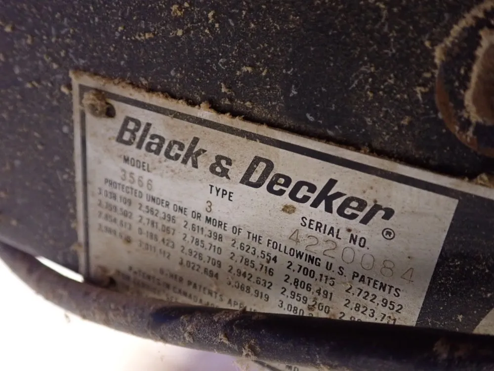 Dewalt 16" Radial Arm Saw - 3566