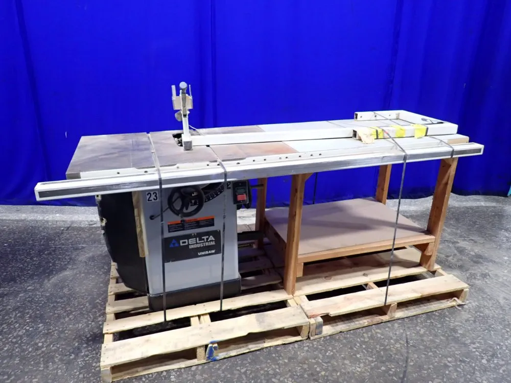 Delta 80" X 27" Table Saw - 36-l53l