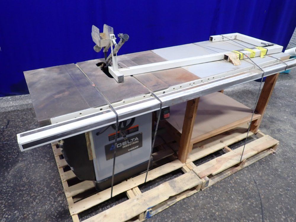 Delta 80" X 27" Table Saw - 36-l53l