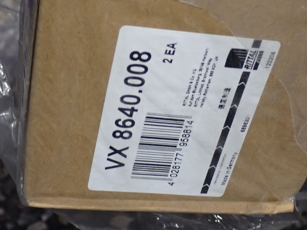 Rittal Base/trim Panels - Vx 8640.032