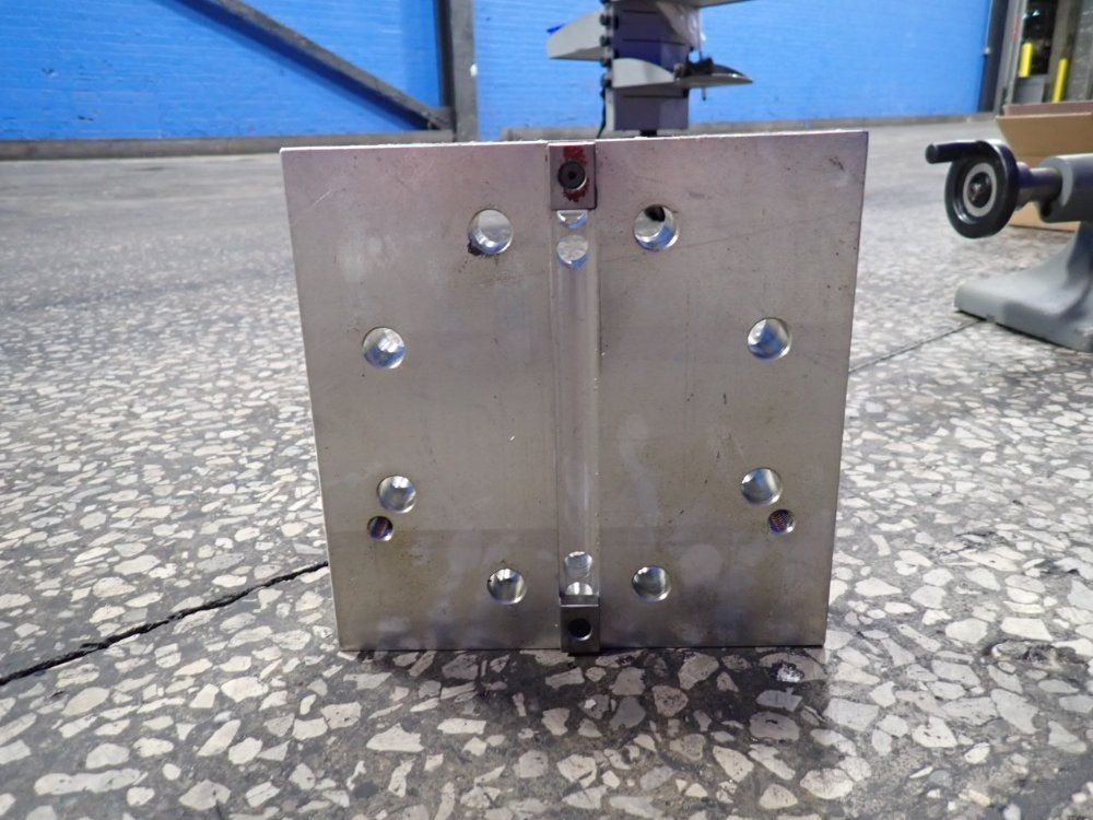 10" X 10" Hydraulic Control Block