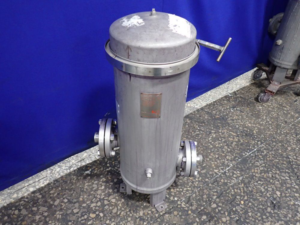 Cuno Inc 10" X 30" Filter Housing - 12dc2