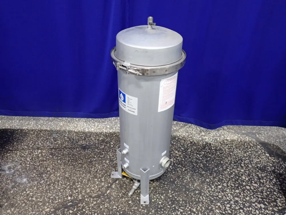 Shelco 10" X 30" Filter Housing - 12fos2-2mnpt
