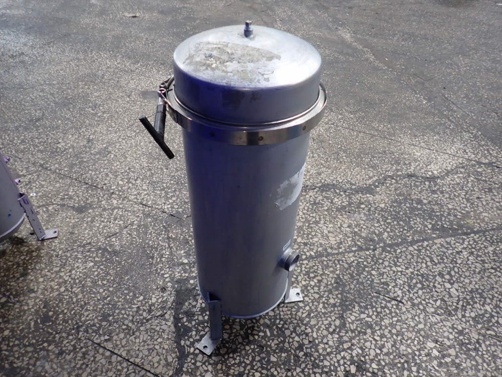 Shelco 10" X 30" Filter Housing - 12fos2-2mnpt