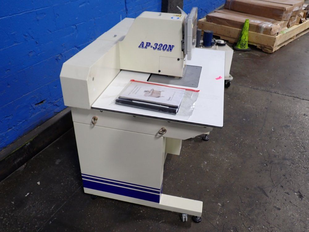 39" X 24" Nameplate Guide Hole Punching Machine - Ap-320n