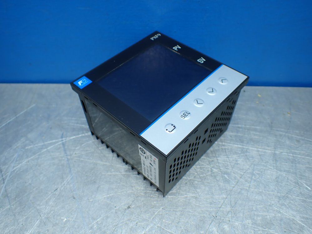 Fuji Electric Digital Temperature Controller - Pxf9aba2-mb1a1
