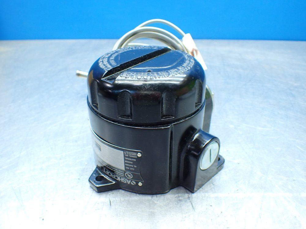 Ashcroft Explosion Proof Temperature Switch - T724t10030 Xbx