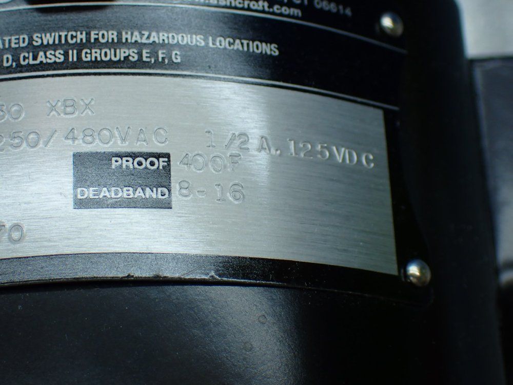 Ashcroft Explosion Proof Temperature Switch - T724t10030 Xbx