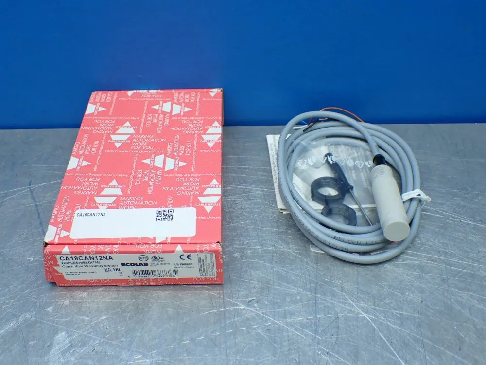 Carlo Gavazzi Capacitive Proximity Switch - Ca18can12na