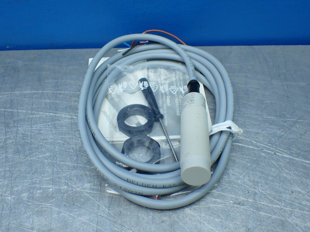 Carlo Gavazzi Capacitive Proximity Switch - Ca18can12na