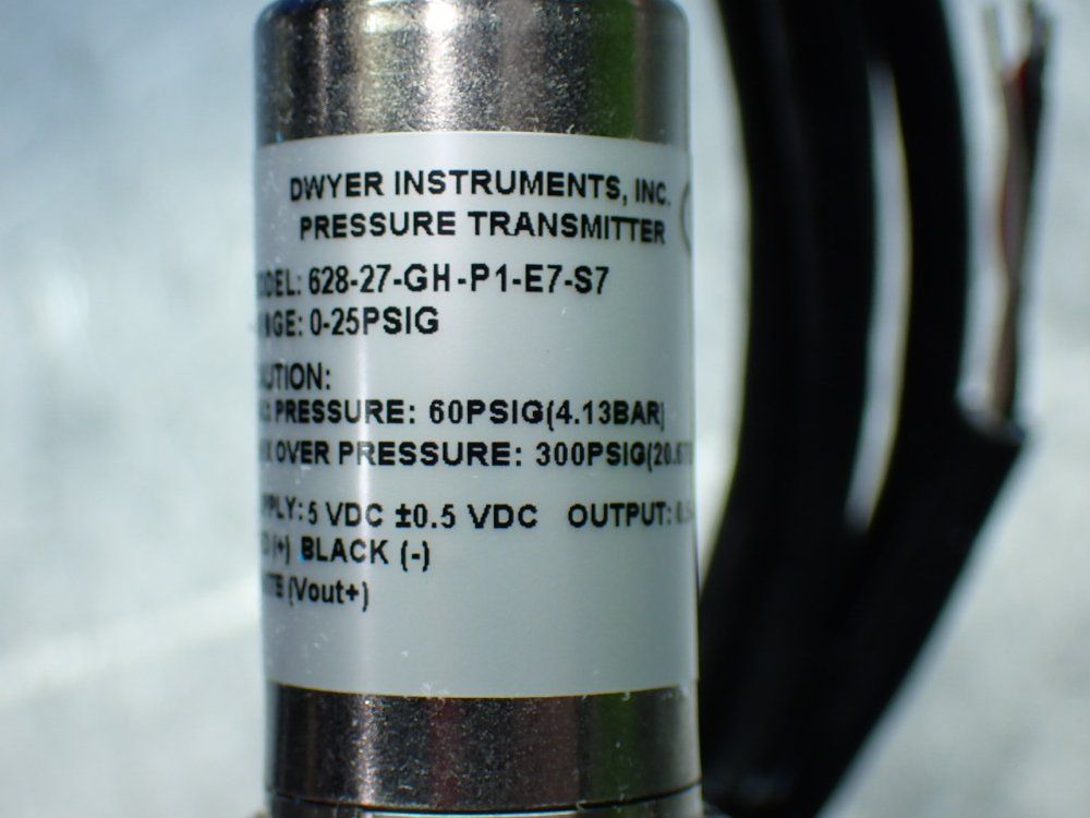Dwyer 60psig Max Pressure Transmitter - 628-27-gh-p1-e7-s7