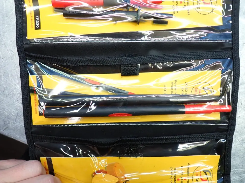 Fluke Suregrip Probe Light And Extender Kit - L215