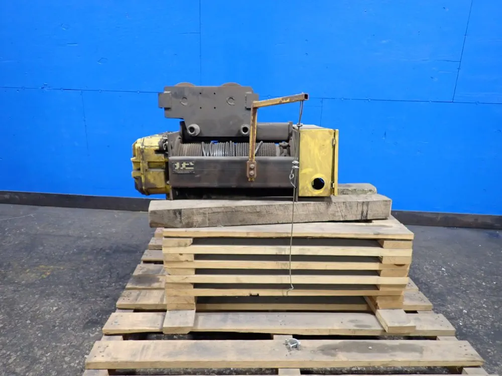 R & M Materials Handling Inc. 5 Ton Hoist - Sc 518