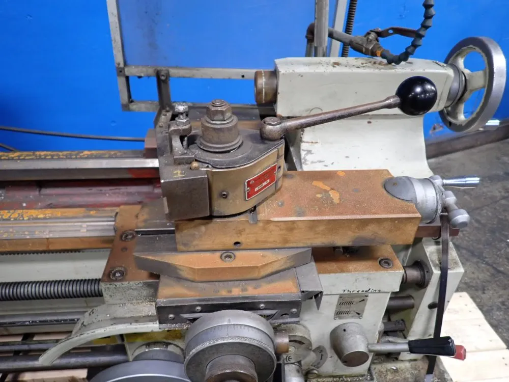 Victor / Taichung Machinery 20" X 40" Lathe - 400x1000